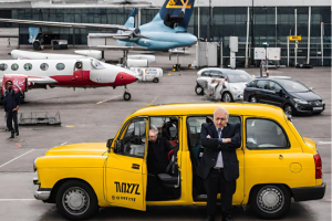 Aberdeen Airport Taxi – Heathrow, Gatwick, Stansted, Luton, London Airport